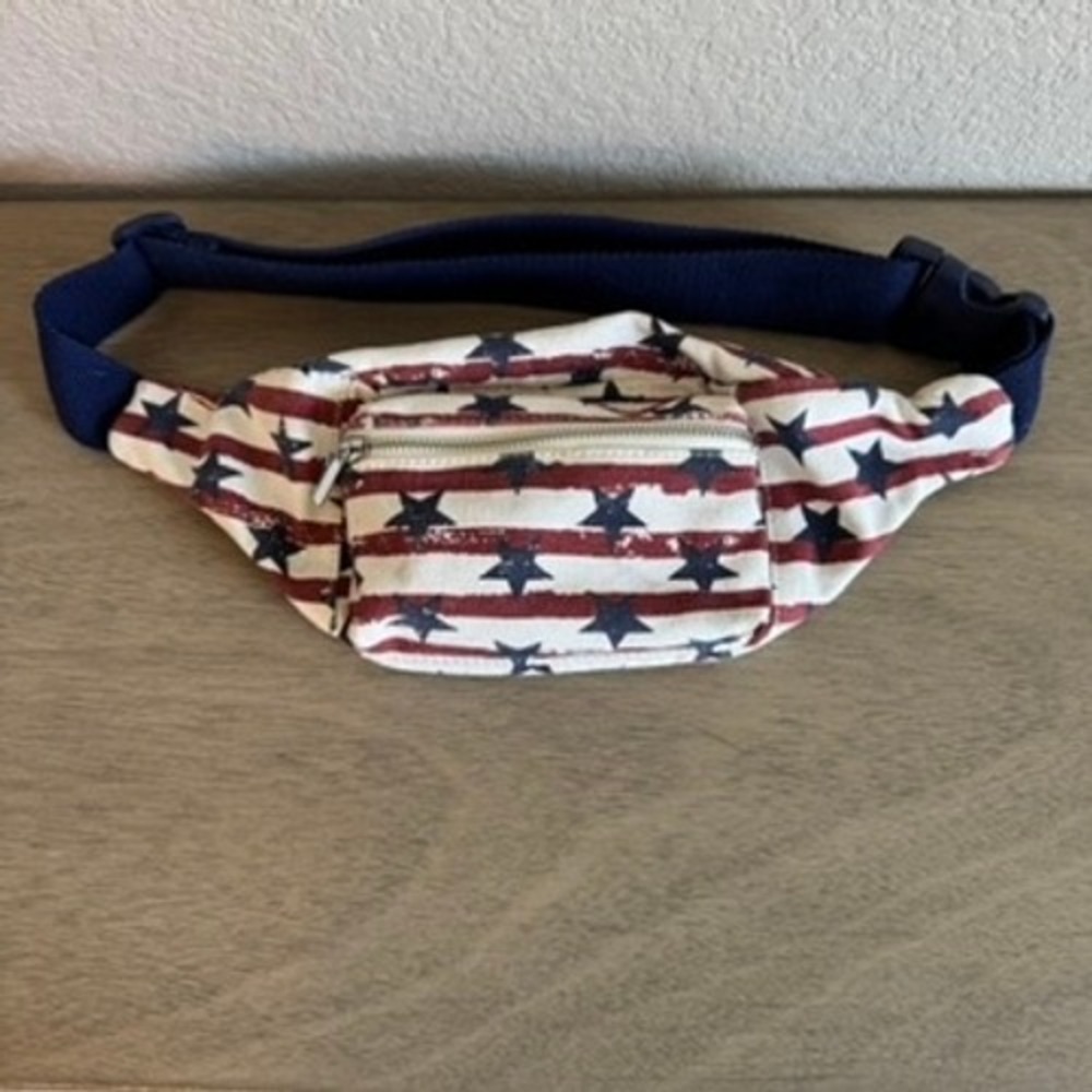 Stars Stripes Fanny Pack Belt Bag Travel Festival Patriotic USA Red White